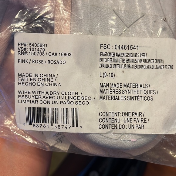 Avon Pink Hope slippers - Picture 3 of 3